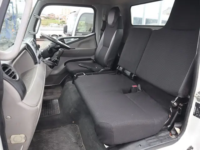 三菱 キャンター TPG-FEB50(2WD)の写真32