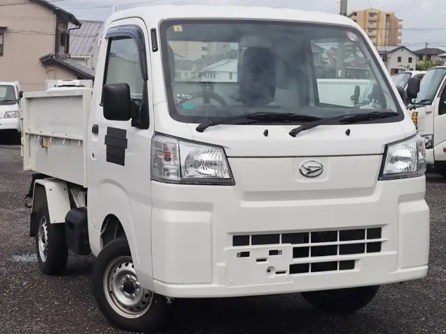 ダイハツ ハイゼットトラック 3BD-S510P(4WD)の写真2