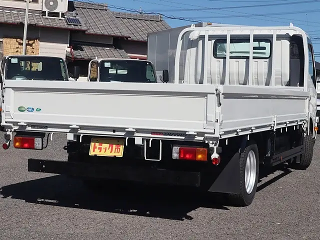 日野 デュトロ 2RG-XZU710M(2WD)の写真5