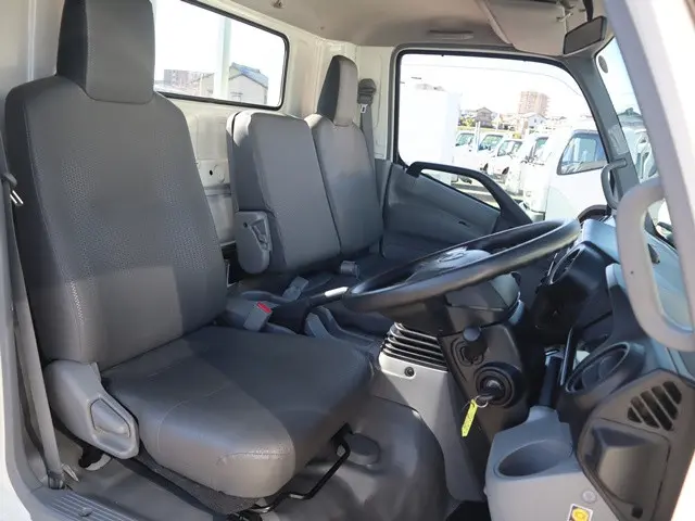 日野 デュトロ 2RG-XZU710M(2WD)の写真30