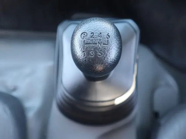 日野 デュトロ 2RG-XZU710M(2WD)の写真34