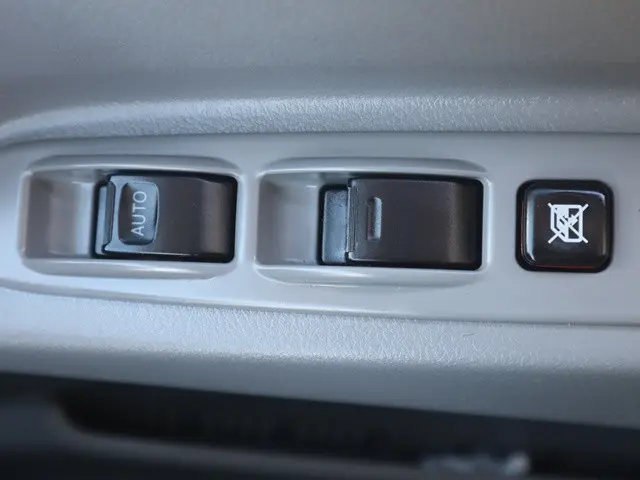 日野 デュトロ 2RG-XZU710M(2WD)の写真37