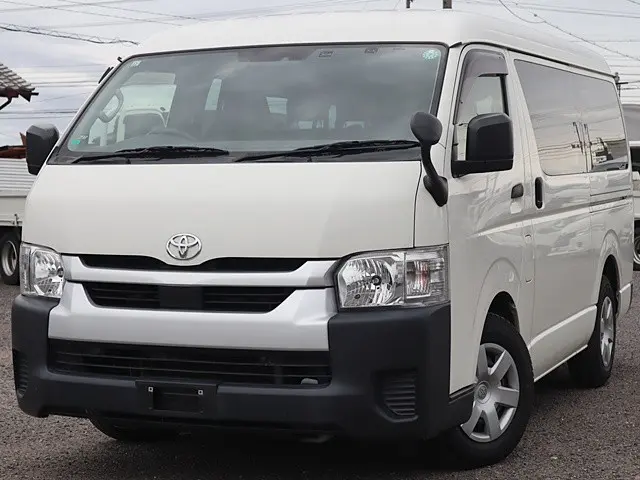 トヨタ ハイエース 3BA-TRH214W(2WD)の写真1