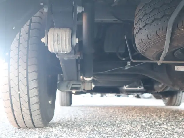 トヨタ ハイエース 3BA-TRH214W(2WD)の写真28