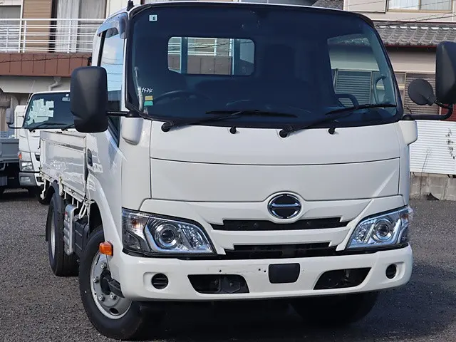 日野 デュトロ 2RG-XZU605M(2WD)の写真2