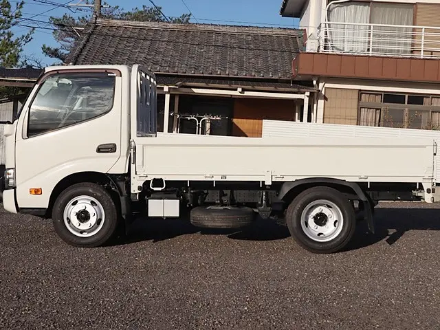日野 デュトロ 2RG-XZU605M(2WD)の写真9