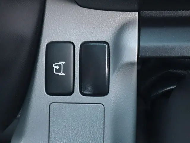 日野 デュトロ 2RG-XZU605M(2WD)の写真36