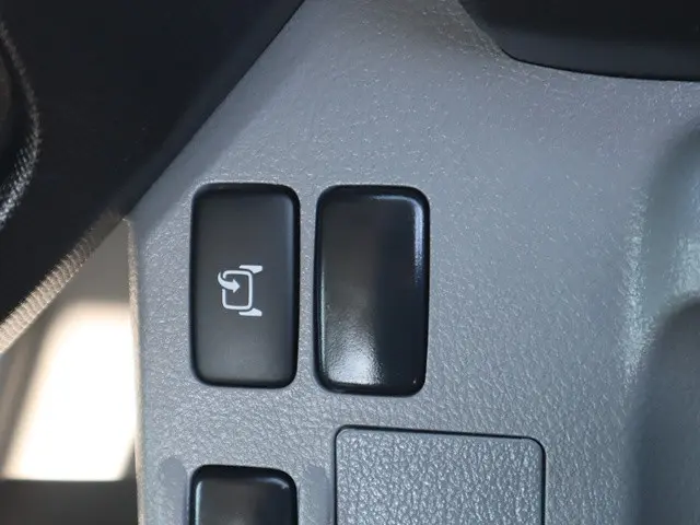 日野 デュトロ 2RG-XZU710M(2WD)の写真36