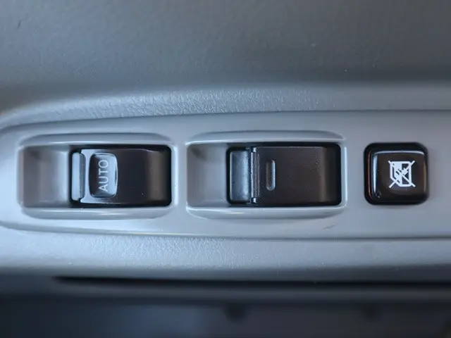 日野 デュトロ 2RG-XZU710M(2WD)の写真37