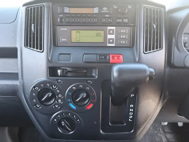トヨタ タウンエーストラック 5BF-S403U(2WD)の写真38