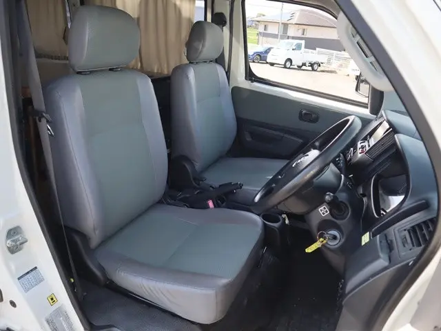 トヨタ タウンエースバン DBF-S402M(2WD)の写真32