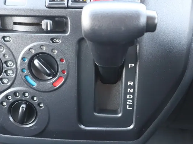 トヨタ タウンエースバン DBF-S402M(2WD)の写真36