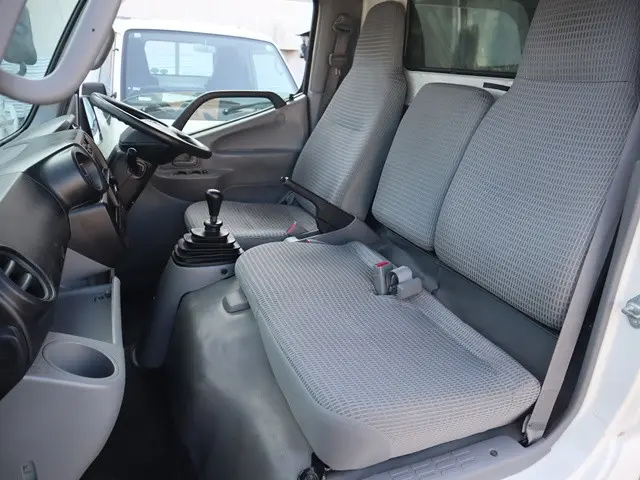トヨタ トヨエース QDF-KDY221(2WD)の写真36