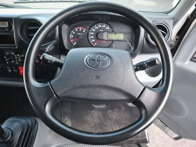 トヨタ トヨエース QDF-KDY221(2WD)の写真37