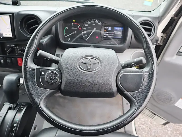 トヨタ ダイナ 2RG-XZC605(2WD)の写真4
