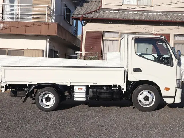 トヨタ ダイナ 2RG-XZC605(2WD)の写真8