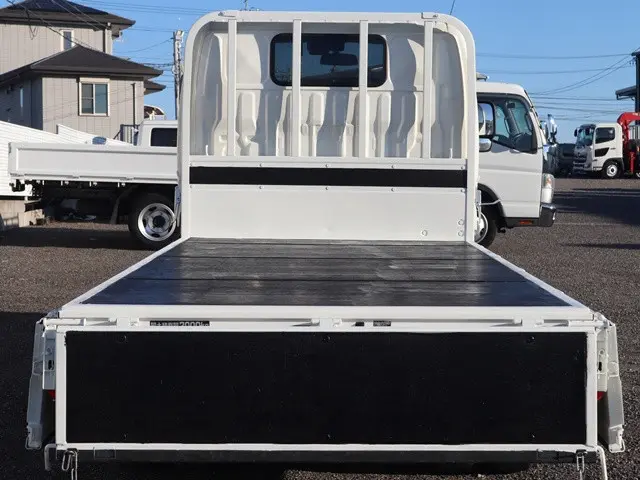 トヨタ ダイナ 2RG-XZC605(2WD)の写真12