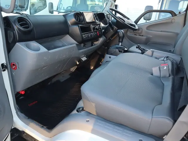 トヨタ ダイナ 2RG-XZC605(2WD)の写真32