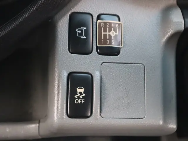 日野 デュトロ TKG-XZU710M(2WD)の写真41