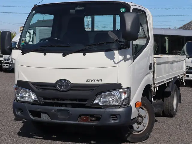トヨタ ダイナ TKG-XZC605(2WD)の写真1