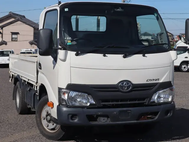 トヨタ ダイナ TKG-XZC605(2WD)の写真2