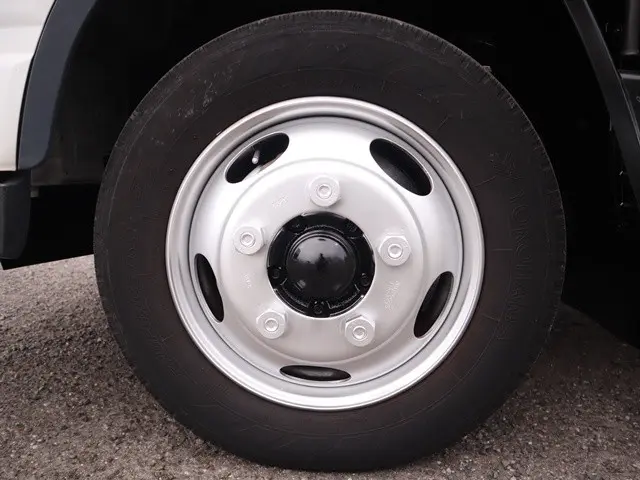 日産 アトラス TRG-FEB5W(2WD)の写真24