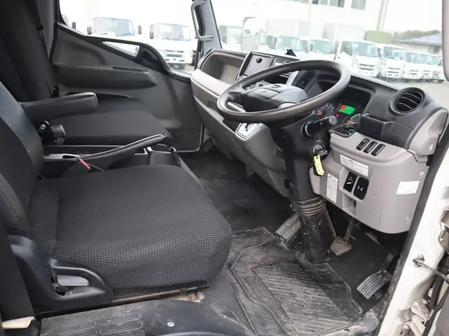 日産 アトラス TRG-FEB5W(2WD)の写真29