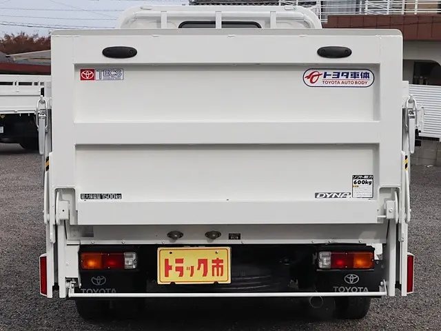 トヨタ ダイナ ABF-TRY220(2WD)の写真6
