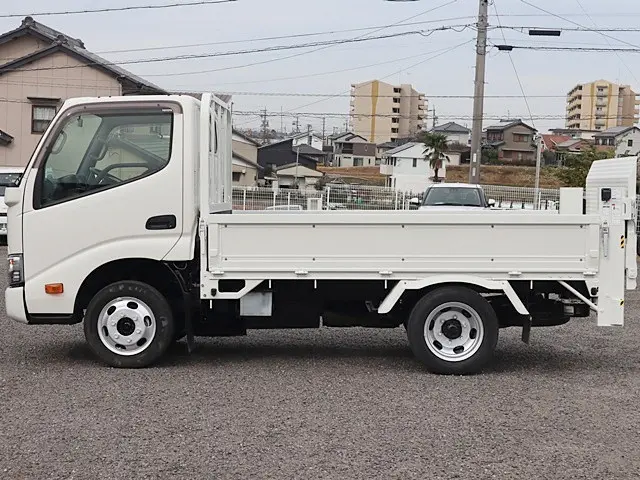 トヨタ ダイナ ABF-TRY220(2WD)の写真9