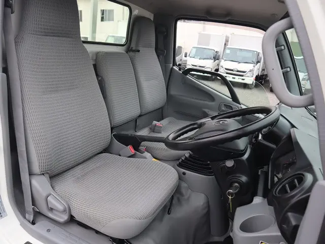 トヨタ ダイナ ABF-TRY220(2WD)の写真32