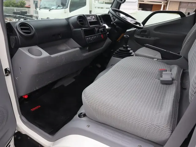 トヨタ ダイナ ABF-TRY220(2WD)の写真33