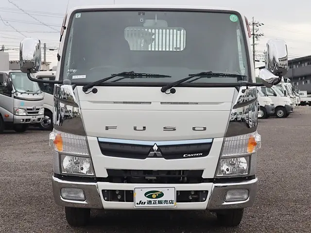 三菱 キャンター TPG-FBA60(2WD)の写真3