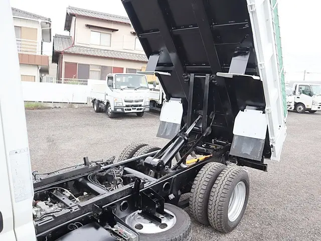 三菱 キャンター TPG-FBA60(2WD)の写真13