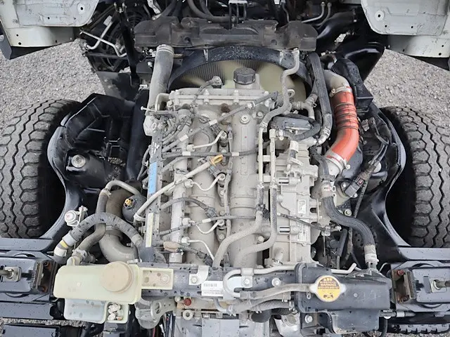 三菱 キャンター TPG-FBA60(2WD)の写真17