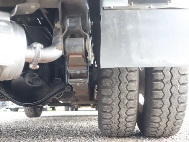 三菱 キャンター TPG-FBA60(2WD)の写真28