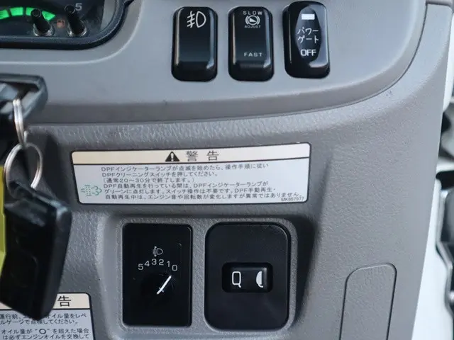 三菱 キャンター 2RG-FBA20の写真40