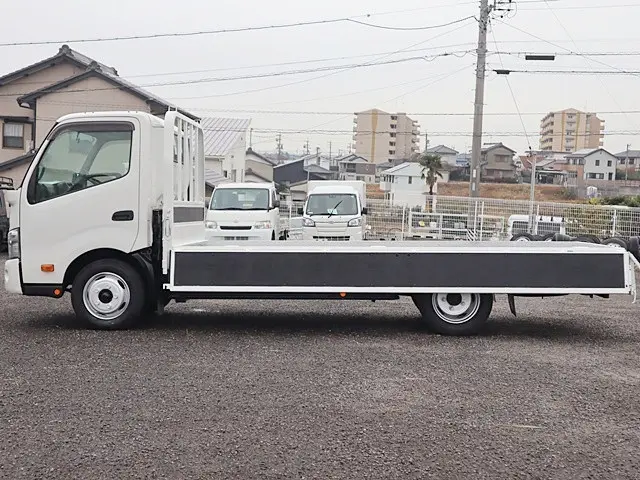 日野 デュトロ 2RG-XZU710M(2WD)の写真13