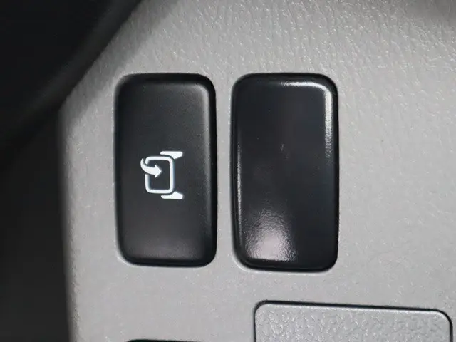 日野 デュトロ 2RG-XZU710M(2WD)の写真36