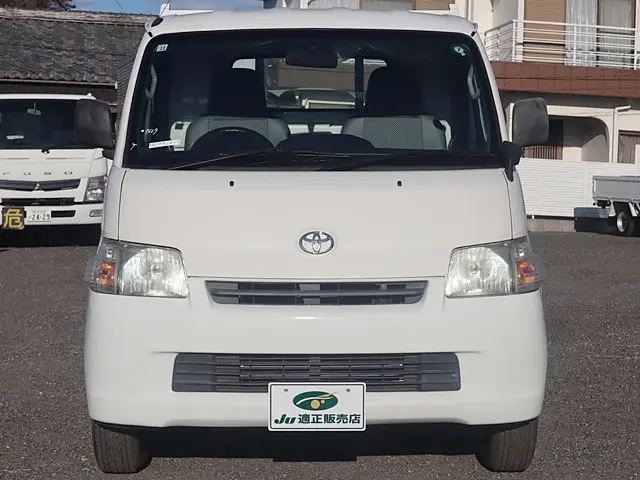トヨタ タウンエーストラック DBF-S402U(2WD)の写真3