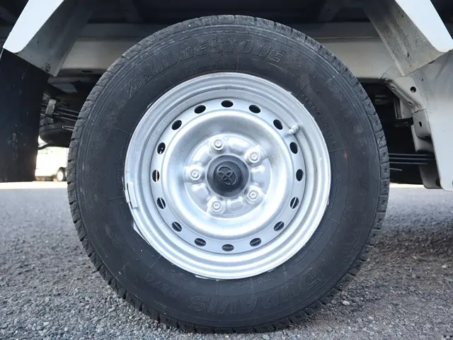 トヨタ タウンエーストラック DBF-S402U(2WD)の写真28