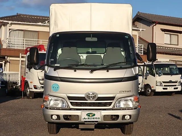 トヨタ ダイナ LDF-KDY231(2WD)の写真3