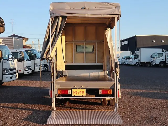 トヨタ ダイナ LDF-KDY231(2WD)の写真11