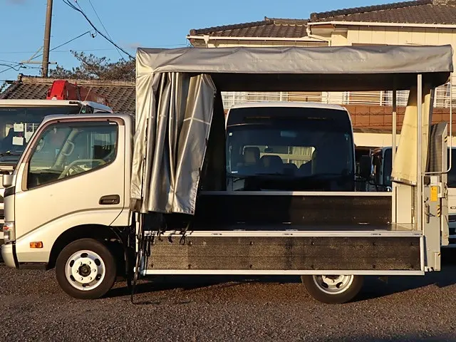 トヨタ ダイナ LDF-KDY231(2WD)の写真14