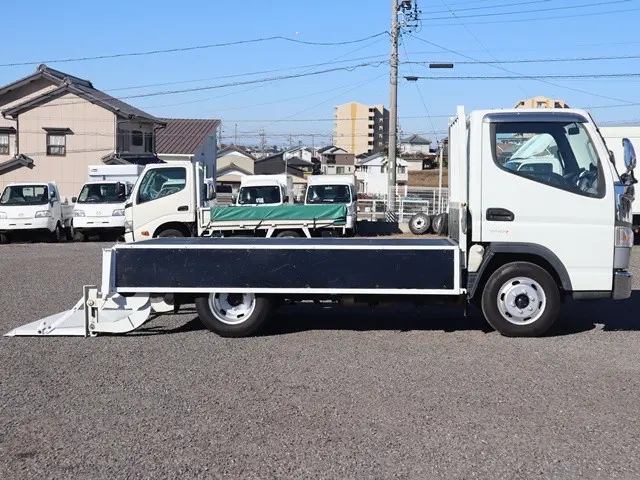三菱 キャンター 2TG-FBA00(2WD)の写真10