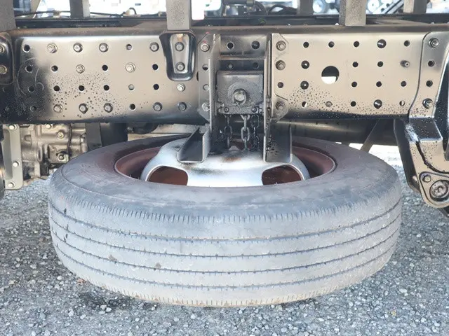 三菱 キャンター 2TG-FBA00(2WD)の写真22