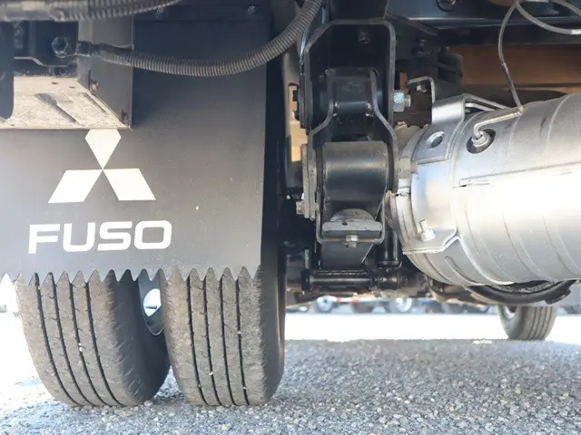 三菱 キャンター 2TG-FBA00(2WD)の写真28
