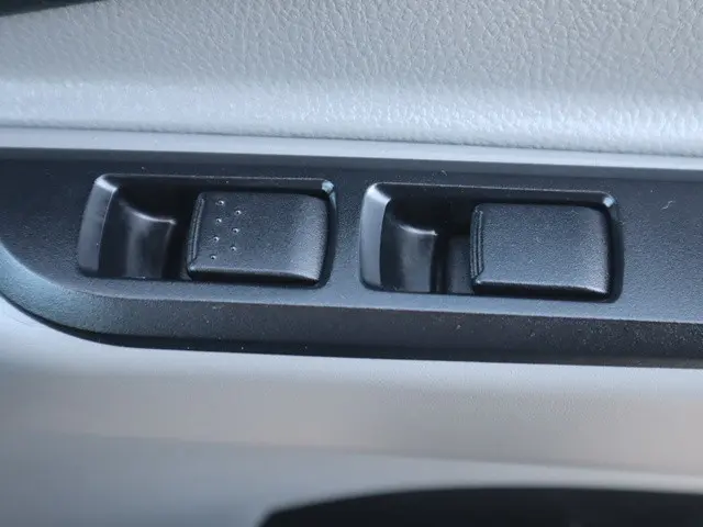 三菱 キャンター 2TG-FBA00(2WD)の写真39