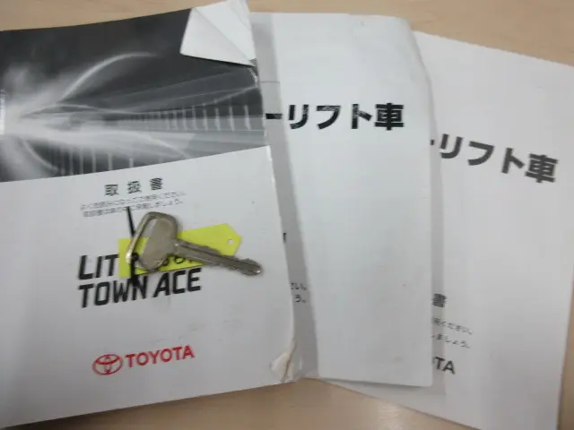 トヨタ タウンエーストラック ABF-S412U改(4WD)の写真5