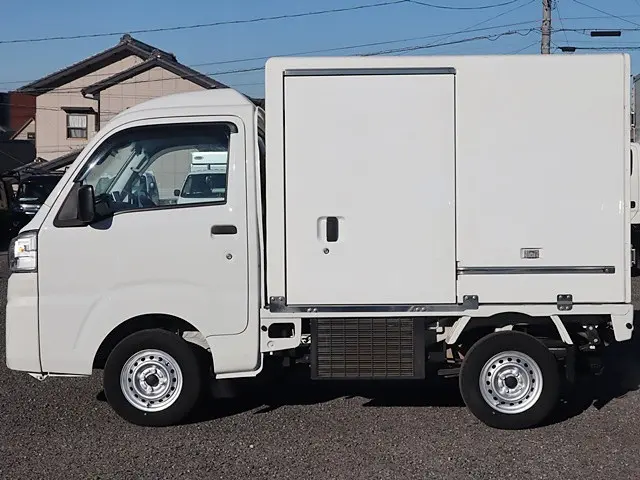 ダイハツ ハイゼットトラック 3BD-S500P(2WD)の写真9