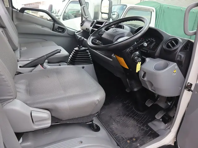 日野 デュトロ 2RG-XZU710M(2WD)の写真28